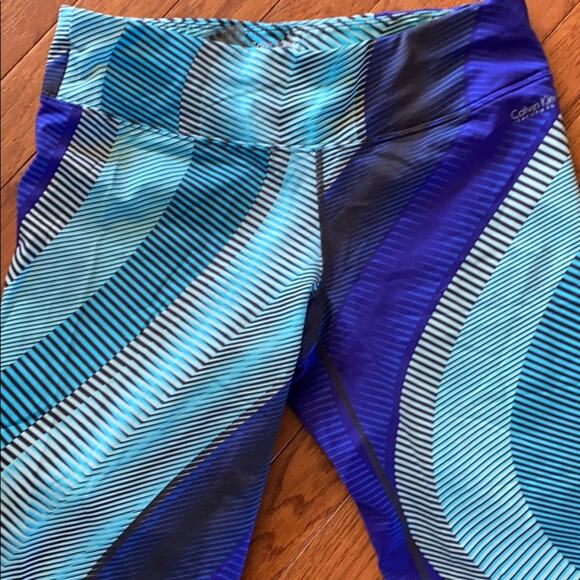 Calvin Klein women’s size L print activewear workout capri leggings - Picture 4 of 6